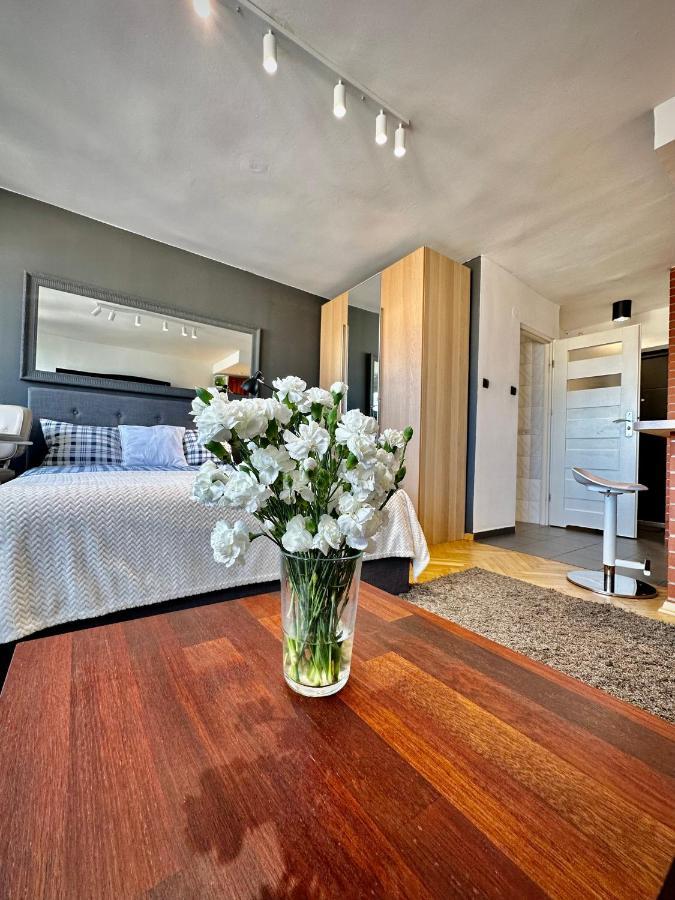 Super Apartament White Warszawa 2X Metro Scisle Centrum Wifi 300 Mbs New Buitenkant foto
