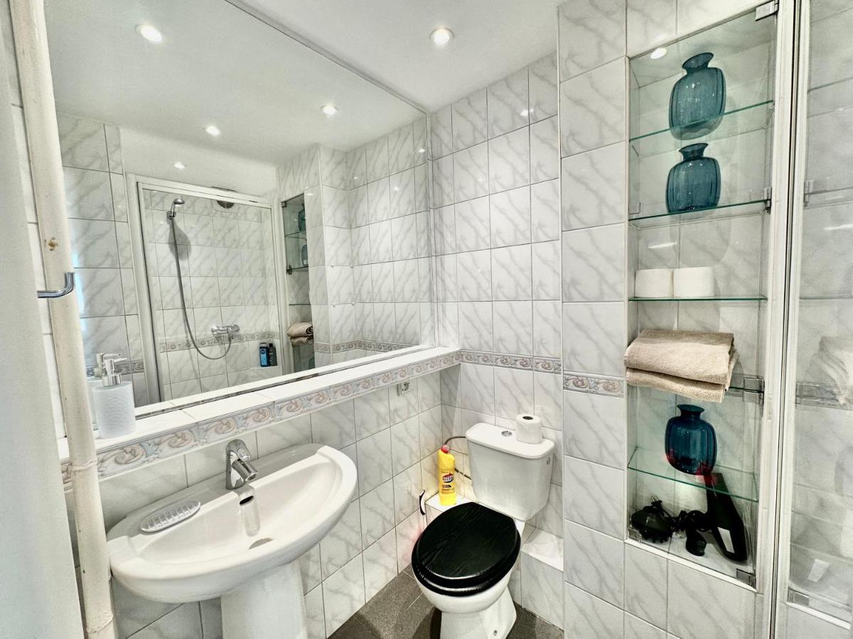 Super Apartament White Warszawa 2X Metro Scisle Centrum Wifi 300 Mbs New Buitenkant foto